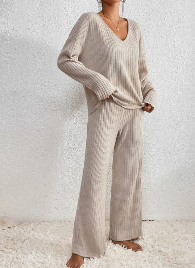 Malou™  | Cozy Elegance in a Two-Piece Essential Loungeset