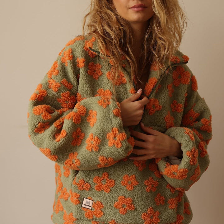 Daisy™ | fleece warm bloom