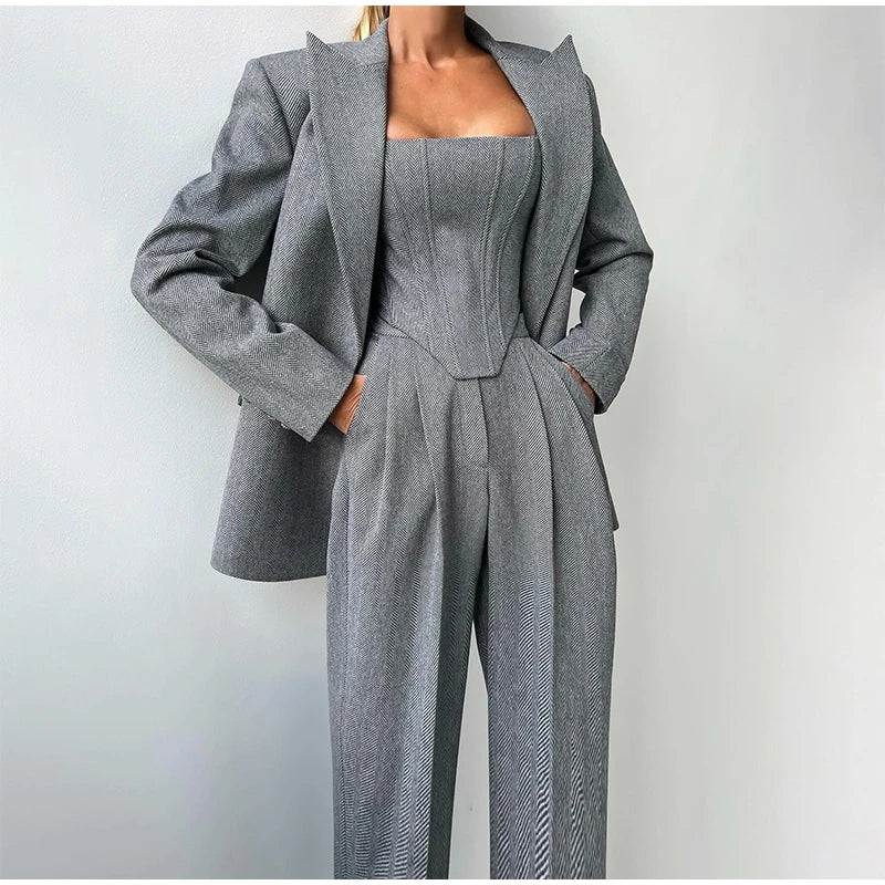 Aurora™ | Women’s 3-Piece Set