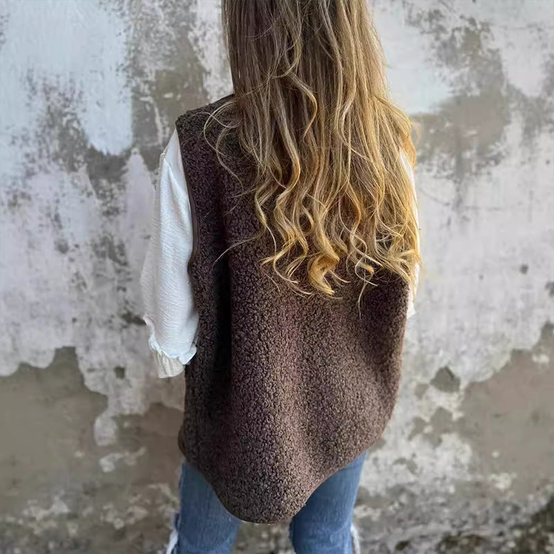 Clara™ | Women's Warm Autumn Vest with Button Closure